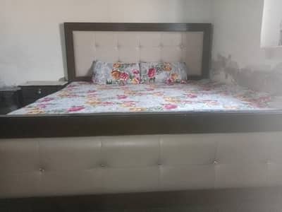 king size wooden bed for sale in excellent condition