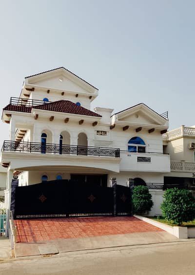 Brand New Luxury 40x80 Triple-Storey Corner House For Sale G-13/2, Islamabad