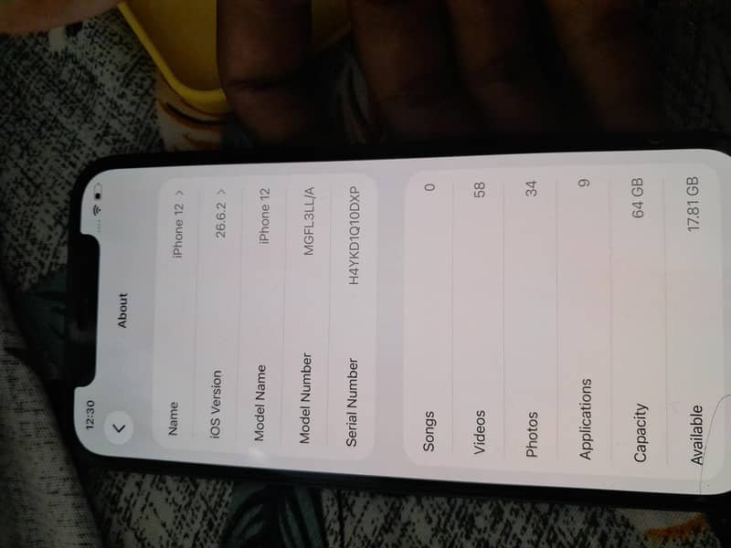 Apple iPhone 12 6