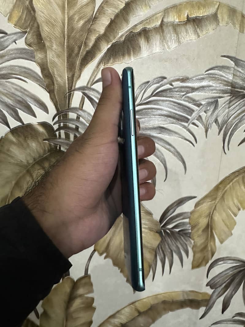 One Plus 8 5