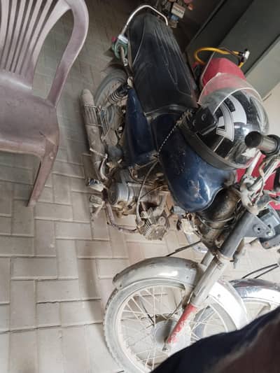 Honda 70cc 2000 model