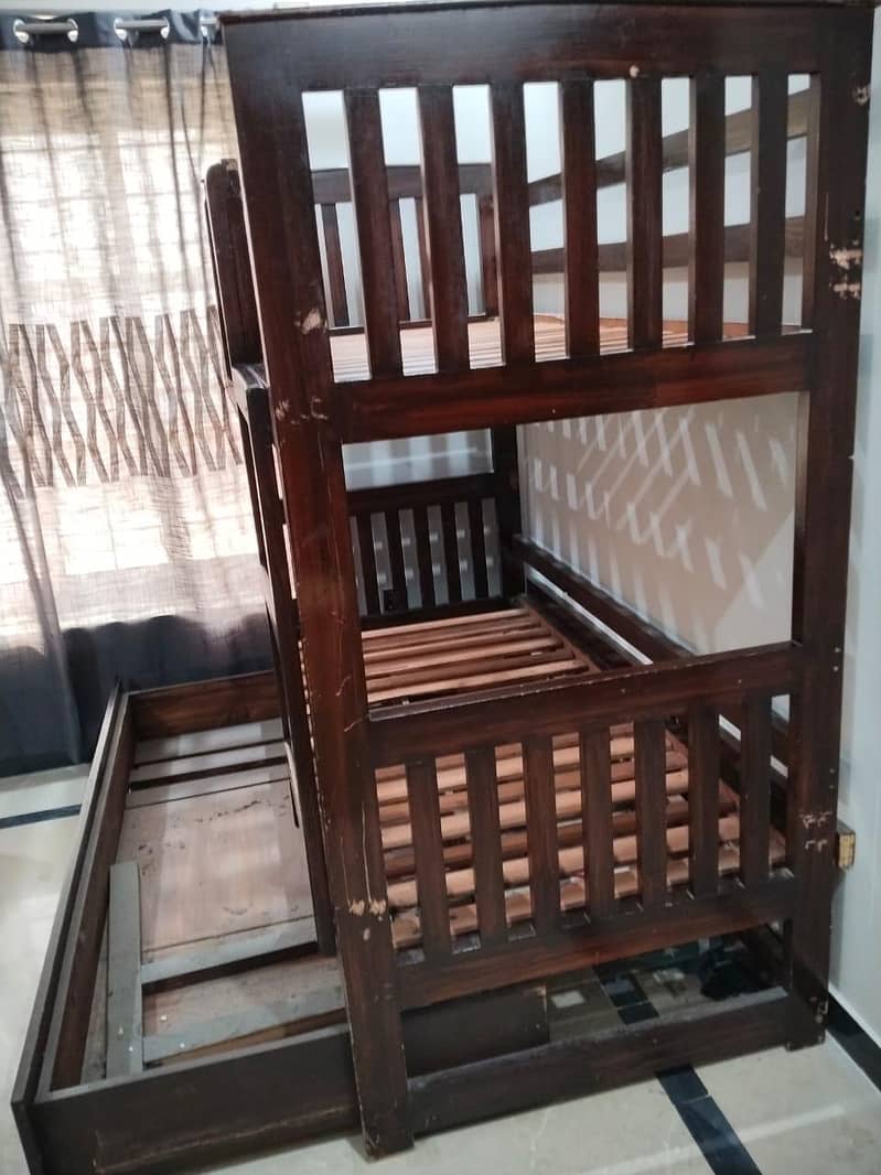 Bunk Beds 0