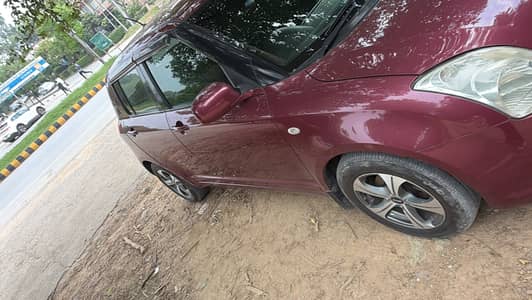 Suzuki Swift 2010 DLX