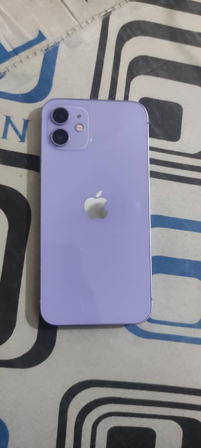 Apple iPhone 12
