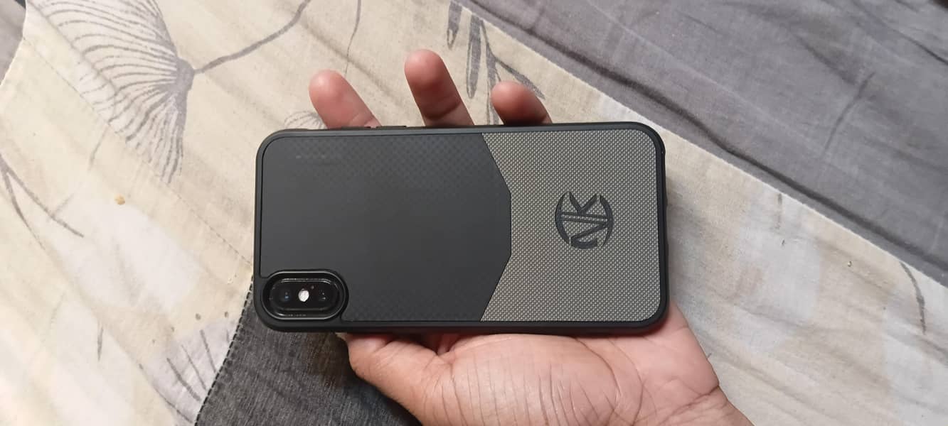 Apple iPhone X 1