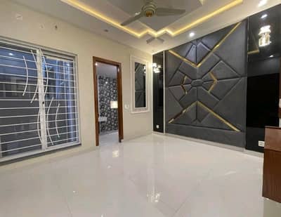 Spacious 5 Marla House Available For Sale In Bahria Town - Sector C