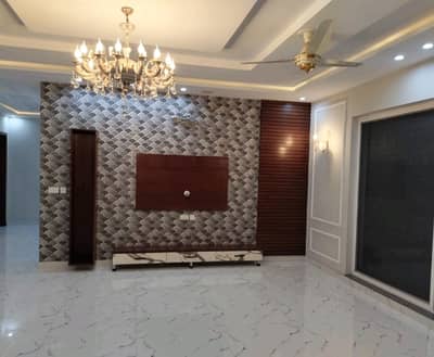 Highly-coveted 5 Marla House Is Available In Bahria Town - Sector C For sale