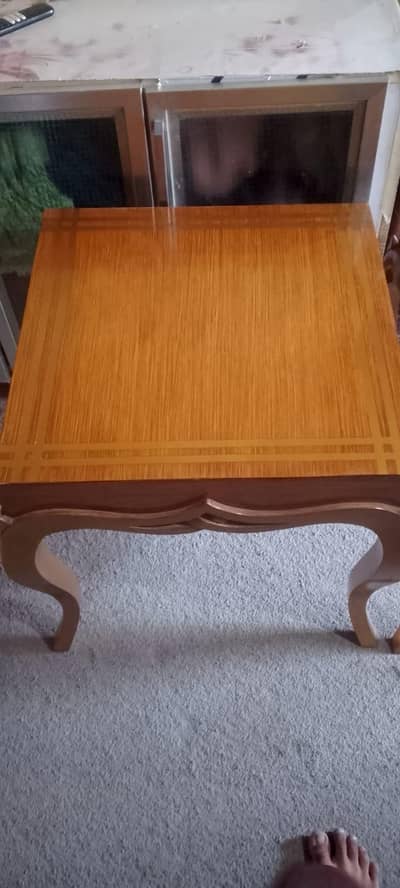 Beautiful Wooden Side Tables – Set of 2