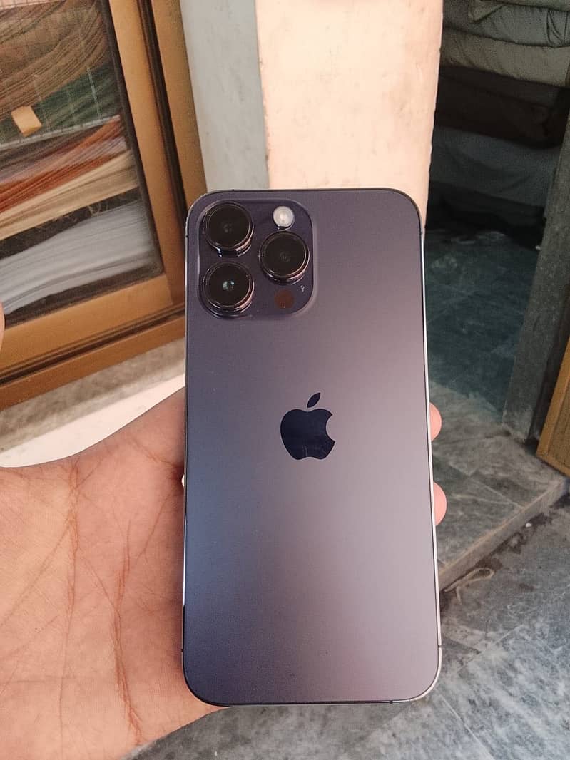 Apple iPhone 14 Pro Max 5