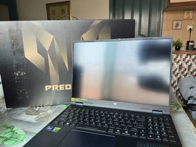 Acer Predator Helios Neo 16 PHN16-72 | i9-14900HX | RTX 4060 |