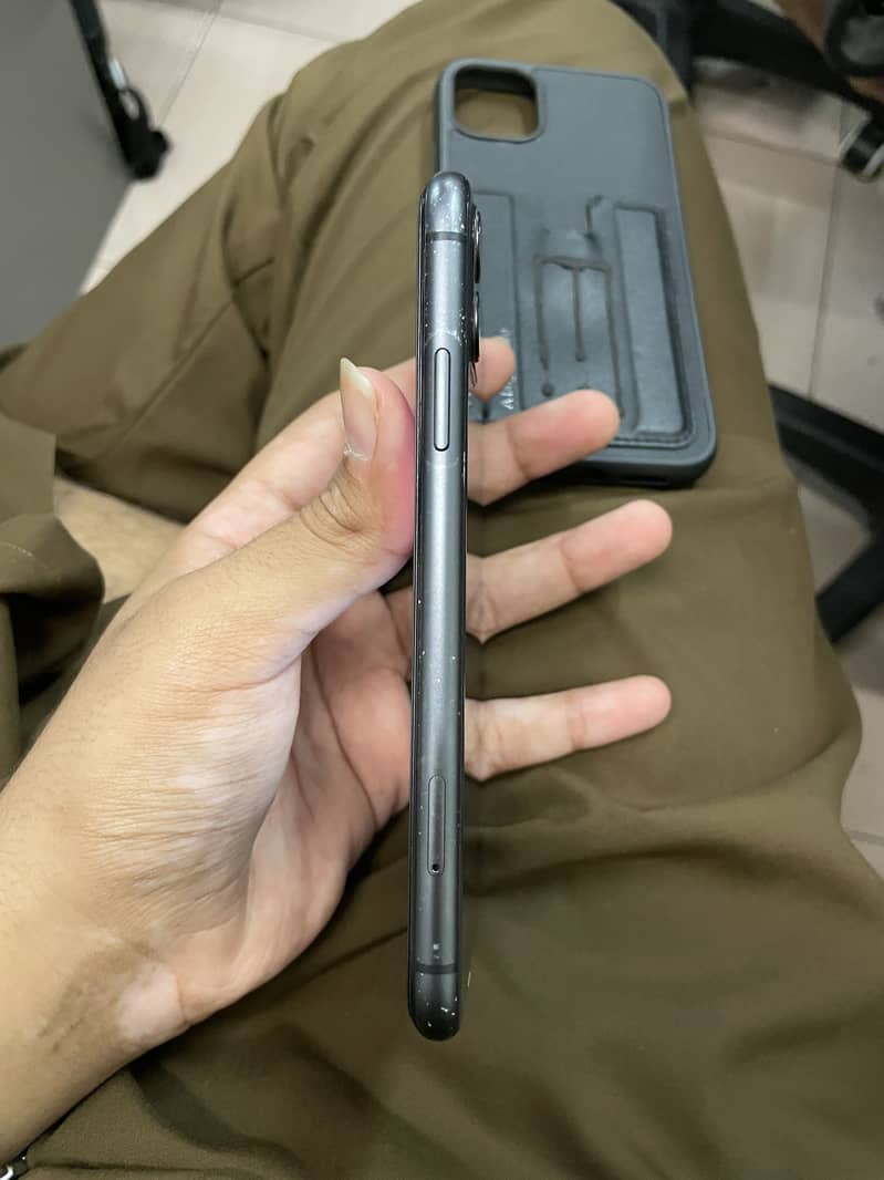 Apple iPhone 11 2