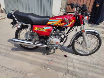 Honda 125 26/26 lush condition