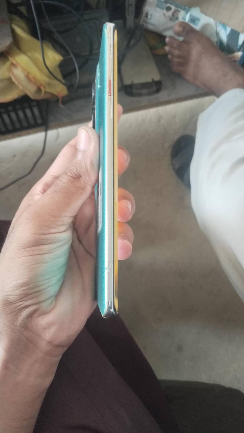 Tecno CAMON 40 Pro 2