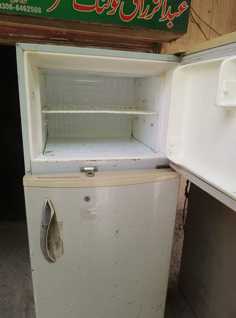 refrigerator 1