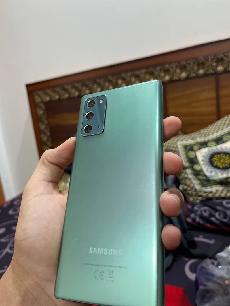 Samsung Note 20 4