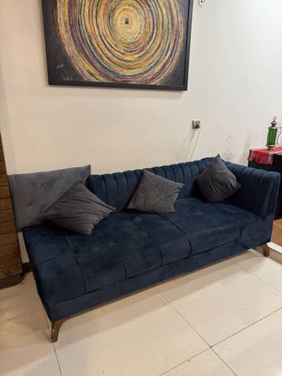 L shaped sofa set with cushions