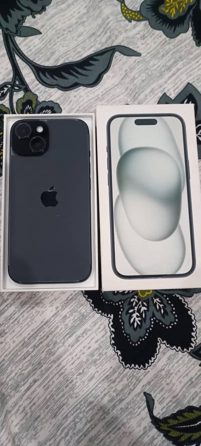 Apple iPhone 15