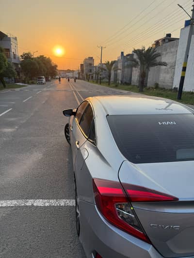 Honda Civic Oriel 2018