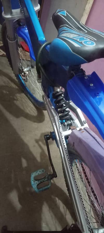 The jumper cycle is used, but it is in good condition.