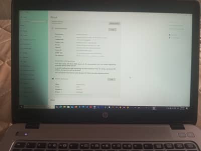 HP Laptop Core i5 8th Gen - 10/10 Condition