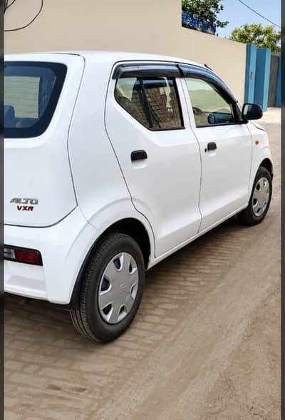 Urgent sale Contact no 03047404484