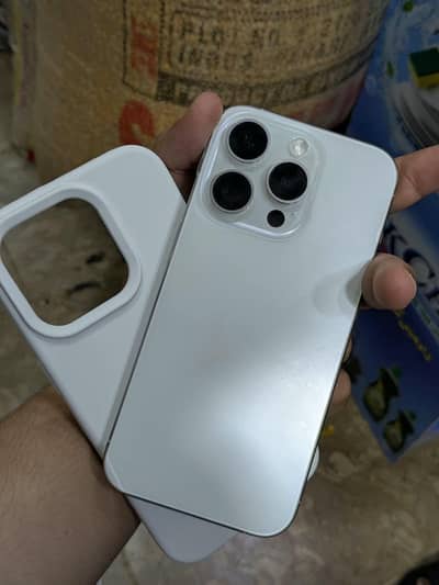 Apple iPhone 15 Pro