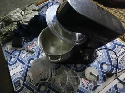 Dough maker