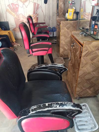 three char saloon sell out
