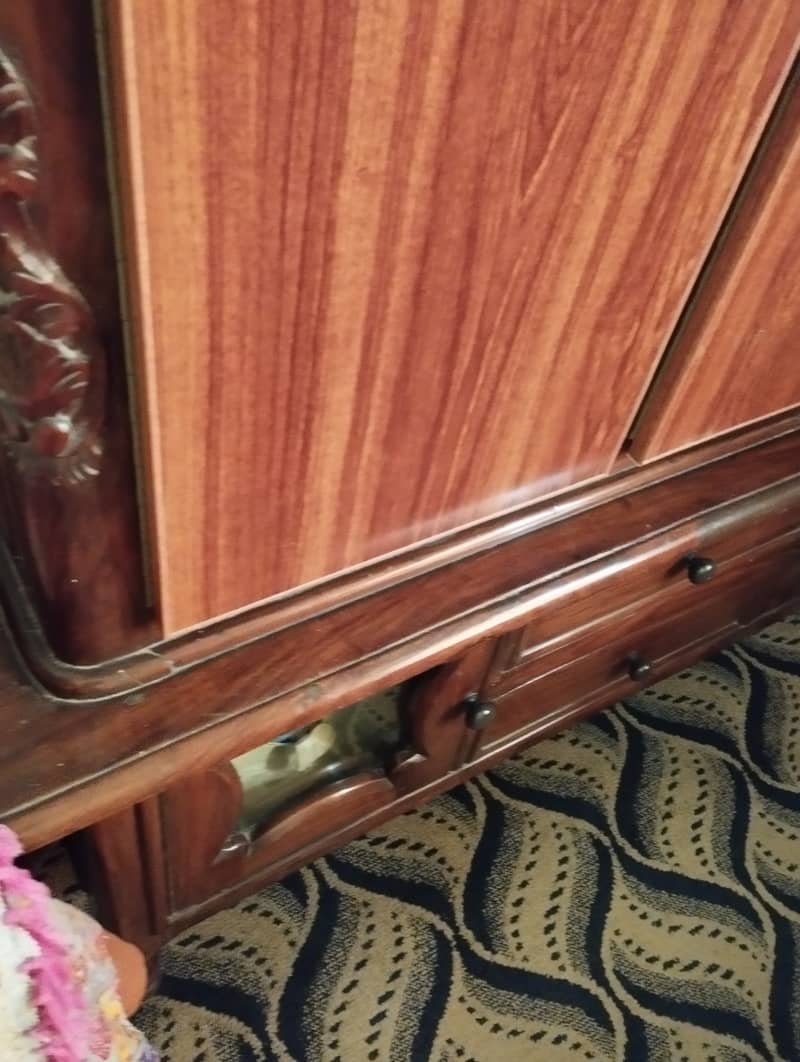 Classic wardrobe solid wood 2