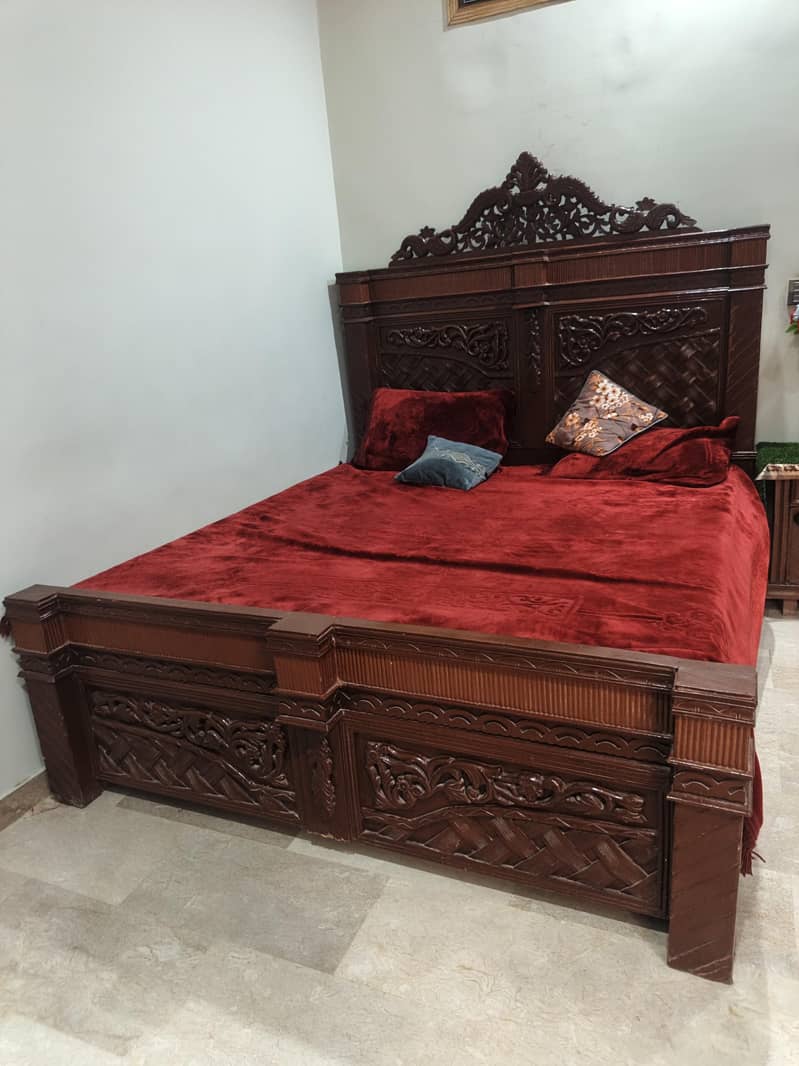 Bed or side tables 1
