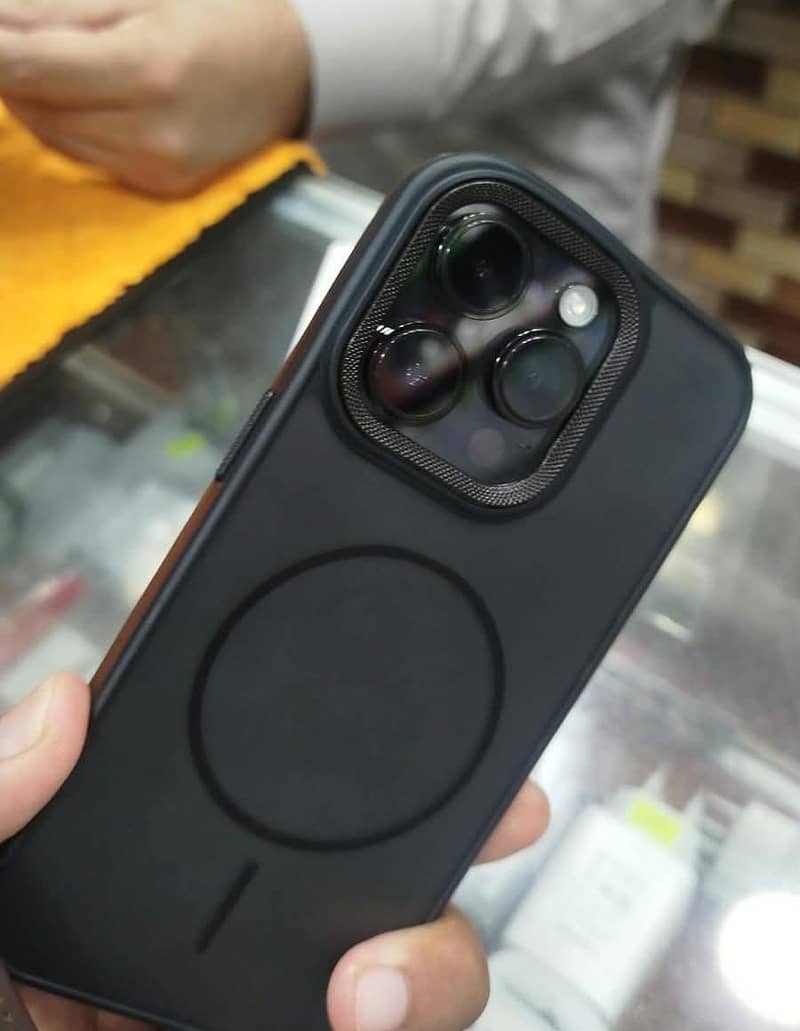 Apple iPhone 14 Pro 2