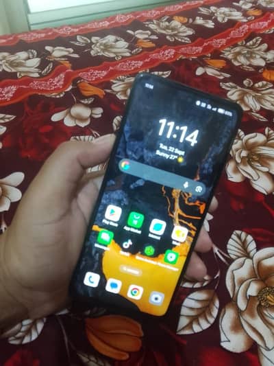 OPPO A5i with box but charger nai hai 4gb 128gb hai location Havelian