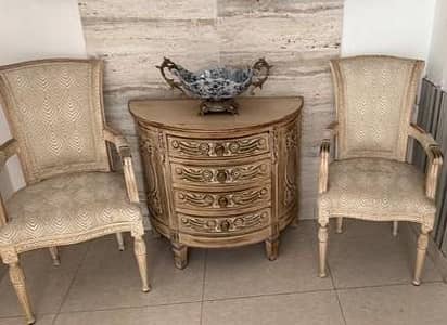 Elegant style wooden console handcrafted wooden solid console