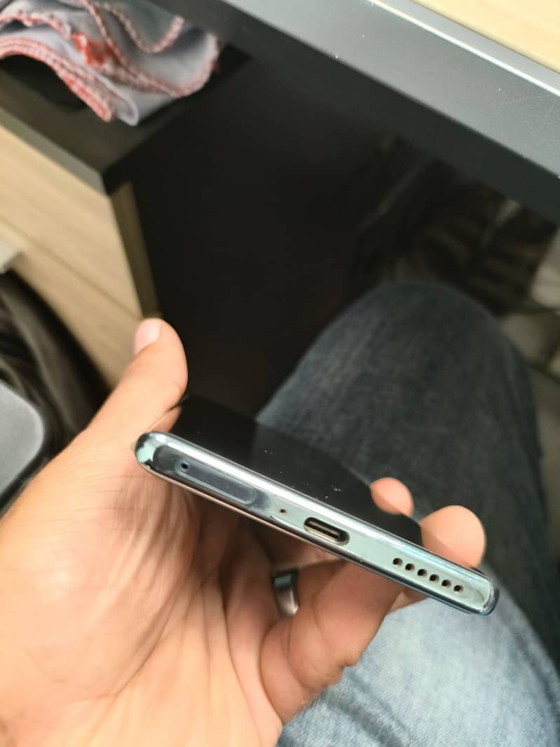 Infinix Zero 40 7