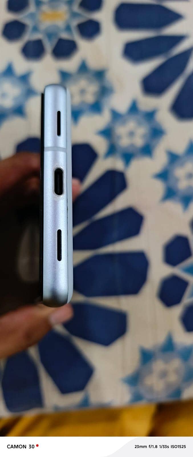 Google Pixel 7a 2