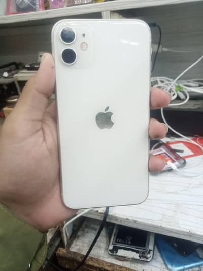 Apple iPhone 11
