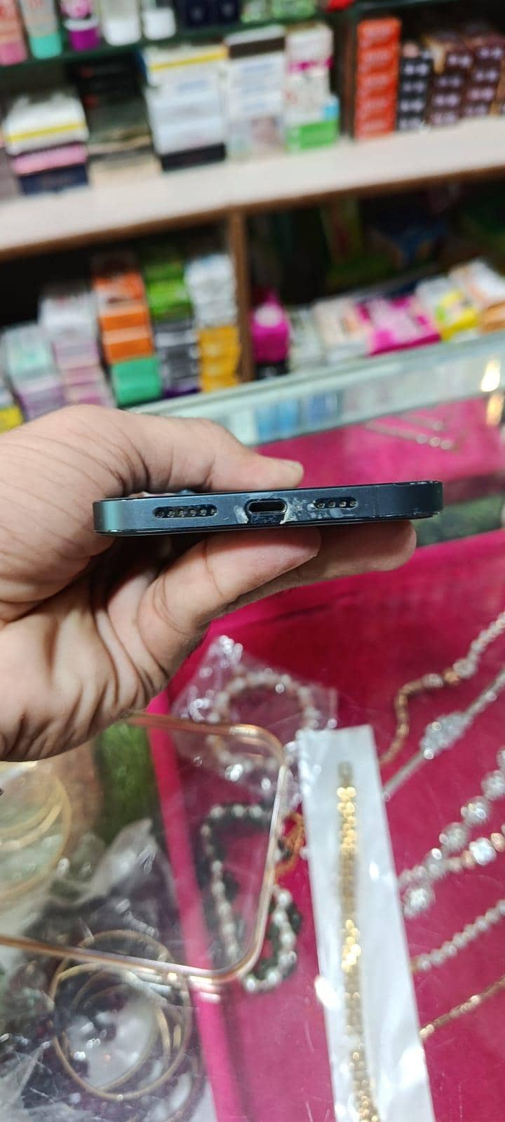 Apple iPhone 12 Pro Max 4