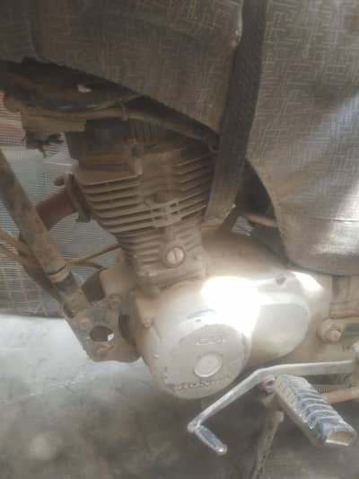 arjant sell Honda Cg 125 2017  karchi 03152041402
