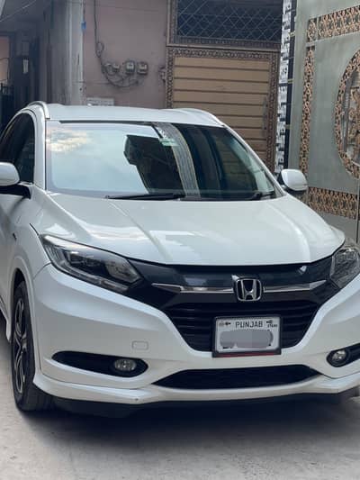 Honda Vezel Z 2015 Model