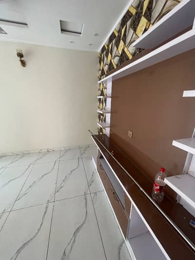 1 kanal open basement for rent