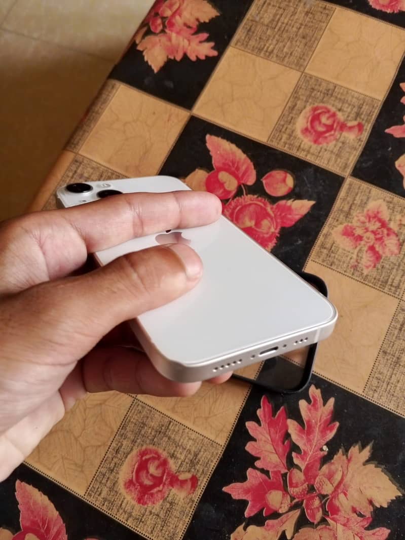 Apple iPhone 13 128GB - PTA 5