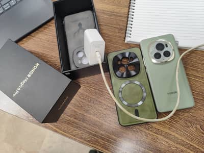 Honor Magic 6 Pro 10/8.5 condition compelete box Non PTA
