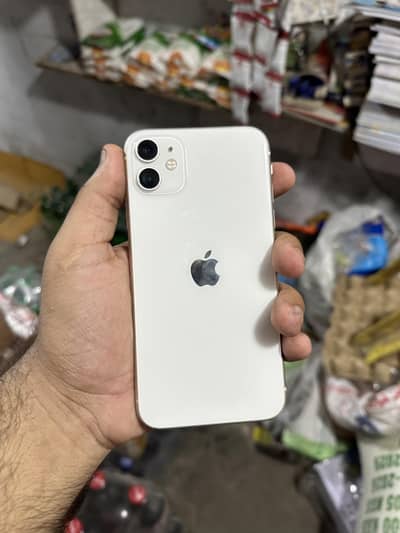 Apple iPhone 11