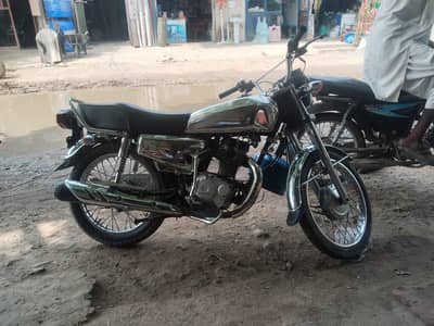 Honda 125 2019model Tanki tapy jinwin b Sath ingen 10 10 tyer both new