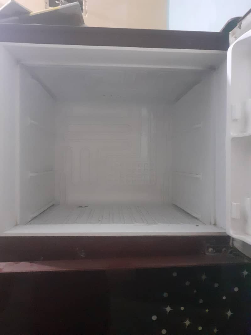 fridge 0