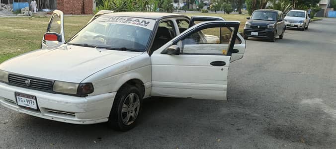 Nissan Sunny 1993