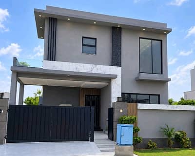 A Well Designed Prime Location House Is Up For sale In An Ideal Location In Lahore