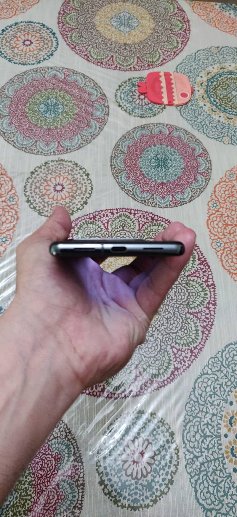 Google Pixel 7 Pro 6
