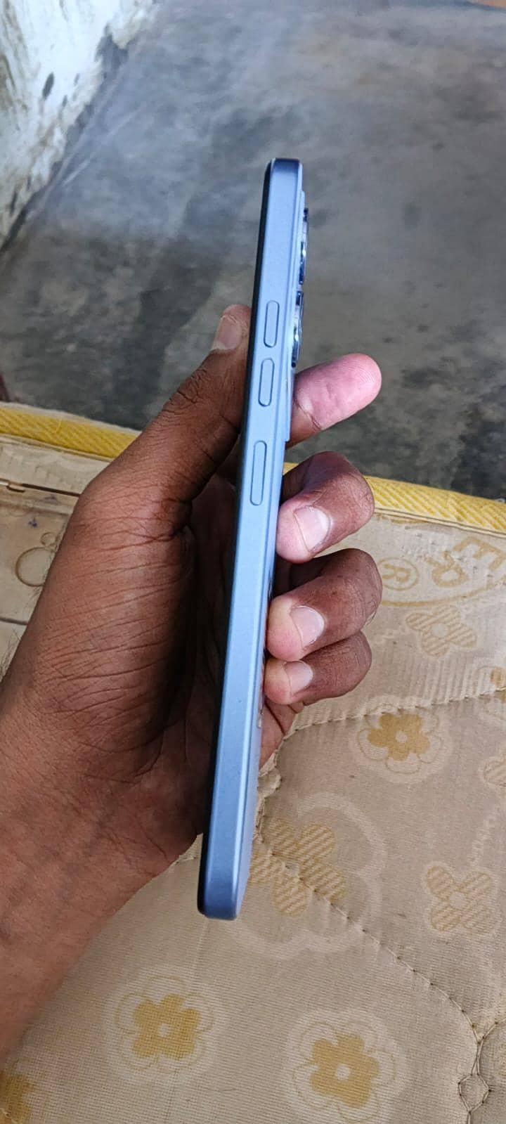 Tecno spark 40 5