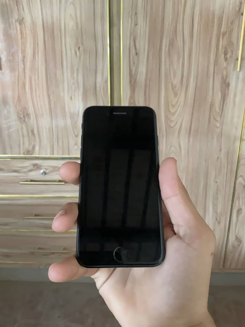 Apple iPhone SE 1